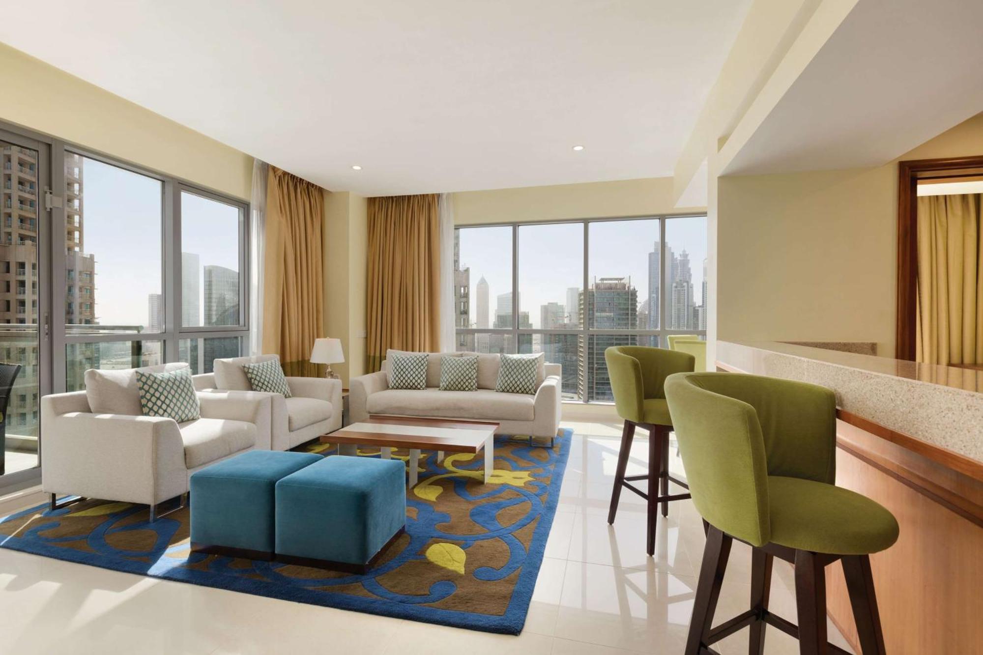 1 Bedroom Premium King, Downtown View, Non-Smoking, Complimentary Transfer to Kite Beach, Dubai Mall and Metro Station