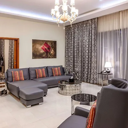 Ramada By Wyndham Downtown Dubai-3